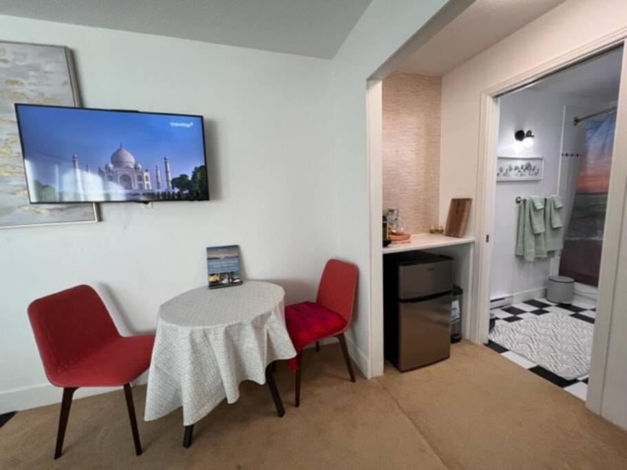 'Canyon Heights' Retreat ノースバンクーバー エクステリア 写真
